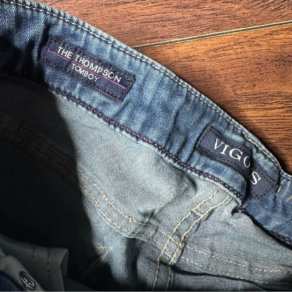 Vigoss Distressed Thompson Tomboy Boyfriend Jeans - Picture 6 of 7